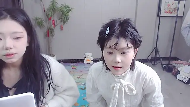 Snapshot of Facai55555 chatting on 03/08/25, 11:37 Facai55555 online show from 03/08/25, 11:37