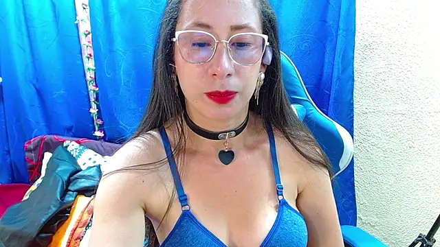 Gia leinn online show from 04/11/26, 09:52