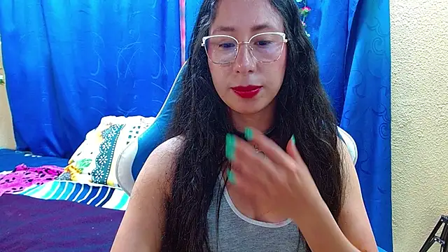 Snapshot of Gia_leinn chatting on 05/16/26, 07:34 Gia leinn online show from 05/16/26, 07:34