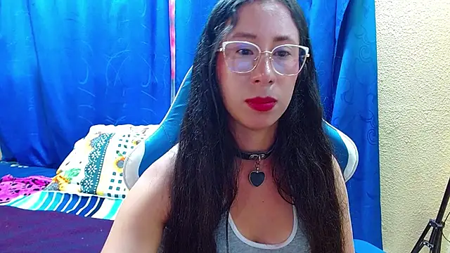 Snapshot of Gia_leinn chatting on 05/16/26, 07:56 Gia leinn online show from 05/16/26, 07:56