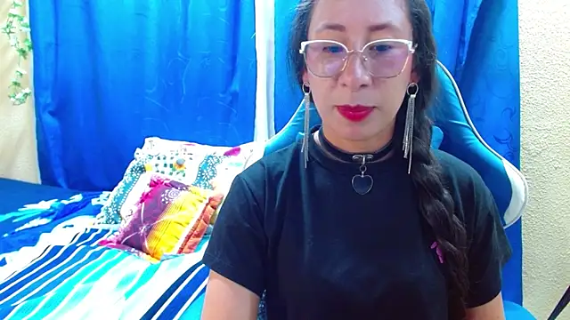 Snapshot of Gia_leinn chatting on 05/20/26, 10:38 Gia leinn online show from 05/20/26, 10:38