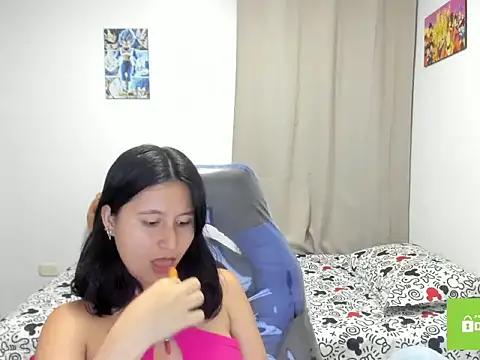 xoxo kiitty online show from 11/06/25, 03:29