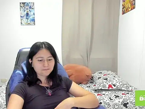 xoxo kiitty online show from 11/07/25, 01:38