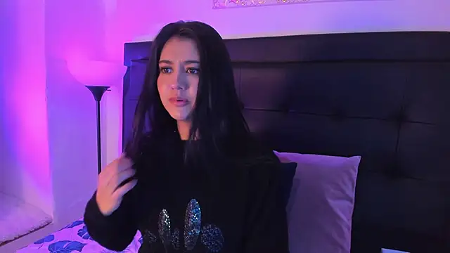 Madyson18 online show from 09/20/25, 12:28