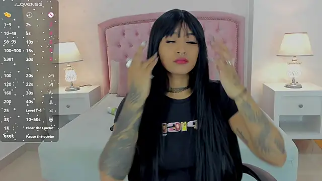 Snapshot of goth_tasha chatting on 03/13/25, 06:12 goth tasha online show from 03/13/25, 06:12