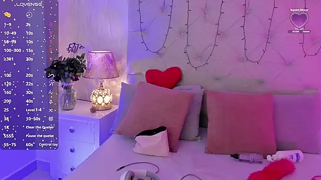 Snapshot of goth_tasha chatting on 09/27/25, 07:41 goth tasha online show from 09/27/25, 07:41