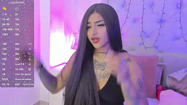 Snapshot of goth_tasha chatting on 10/17/25, 08:22 goth tasha online show from 10/17/25, 08:22