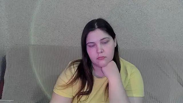 Snapshot of rachelwild chatting on 03/11/25, 01:45 rachelwild online show from 03/11/25, 01:45