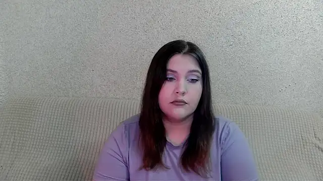 Snapshot of rachelwild chatting on 09/15/25, 05:07 rachelwild online show from 09/15/25, 05:07