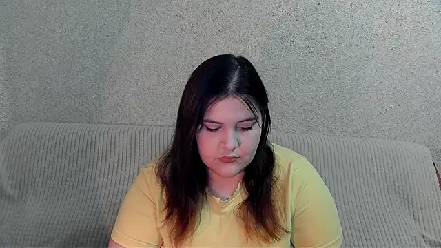 Snapshot of rachelwild chatting on 10/22/25, 05:13 rachelwild online show from 10/22/25, 05:13