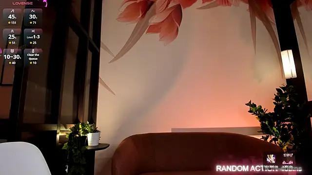 luna joy  online show from 04/05/26, 01:52