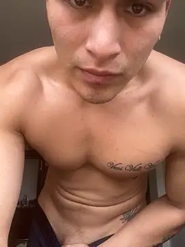 MaxxxSteil online show from 09/11/25, 03:56