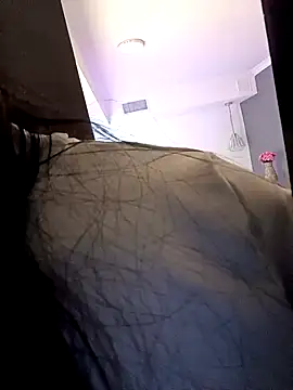 Snapshot of AnnieGibbyns chatting on 03/25/26, 07:42 AnnieGibbyns online show from 03/25/26, 07:42