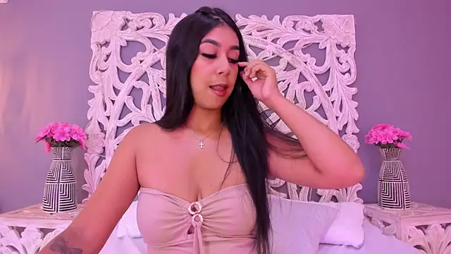 AnnieGibbyns online show from 07/24/26, 08:29