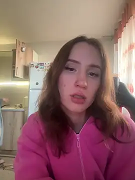 Snapshot of kisssssssss chatting on 11/16/25, 08:09 kisssssssss online show from 11/16/25, 08:09