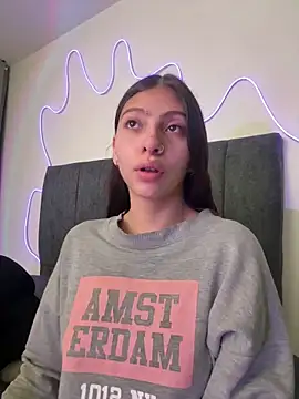 Dirty-Bunnyyy online show from 05/23/26, 03:01