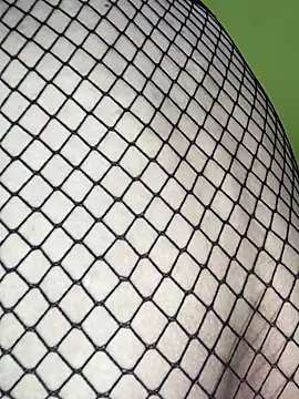 Snapshot of Femboylili chatting on 02/12/26, 12:33 Femboylili online show from 02/12/26, 12:33