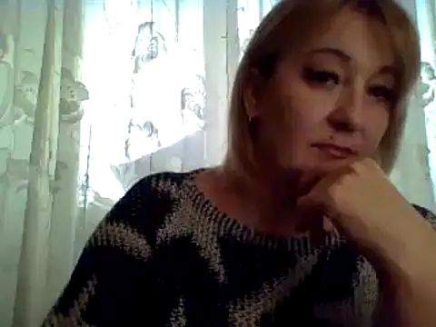 Snapshot of ArielXLoveresss chatting on 02/25/25, 11:30 ArielXLoveresss online show from 02/25/25, 11:30