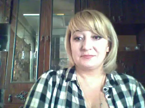 Snapshot of ArielXLoveresss chatting on 03/05/25, 03:07 ArielXLoveresss online show from 03/05/25, 03:07