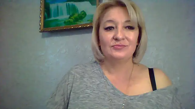 Snapshot of ArielXLoveresss chatting on 10/31/25, 08:15 ArielXLoveresss online show from 10/31/25, 08:15