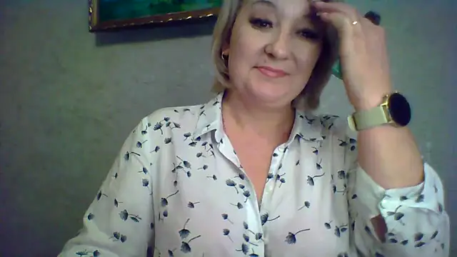 Snapshot of ArielXLoveresss chatting on 11/09/25, 02:48 ArielXLoveresss online show from 11/09/25, 02:48