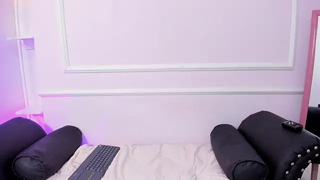 DaphneGlas online show from 03/14/25, 06:53