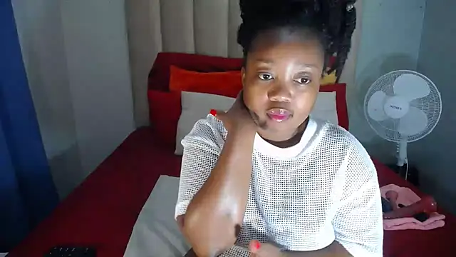 SEXYASSTINAXXX online show from 02/13/26, 04:47