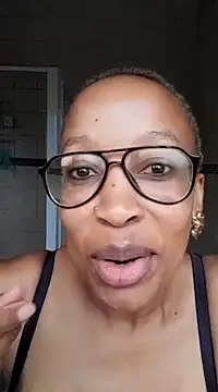 Snapshot of xyz089 chatting on 03/01/25, 03:49 xyz089 online show from 03/01/25, 03:49