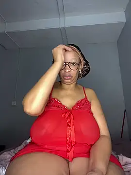 Snapshot of xyz089 chatting on 09/22/25, 09:44 xyz089 online show from 09/22/25, 09:44