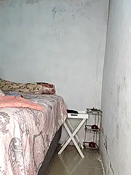 Snapshot of xyz089 chatting on 12/18/25, 08:09 xyz089 online show from 12/18/25, 08:09