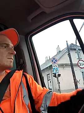 great feeling online show from 10/14/25, 01:01