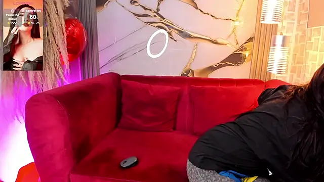 Snapshot of Bella_williamss_ chatting on 11/01/25, 09:17 Bella williamss online show from 11/01/25, 09:17