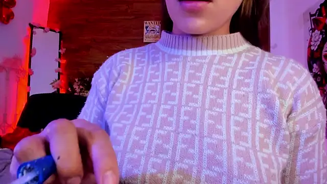 Snapshot of Minami_Nakamura chatting on 12/19/25, 10:17 Minami Nakamura online show from 12/19/25, 10:17