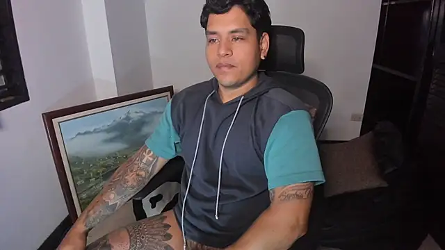 maxflurry  online show from 09/12/25, 09:42