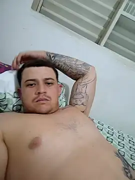 comcoroas online show from 12/18/25, 01:33