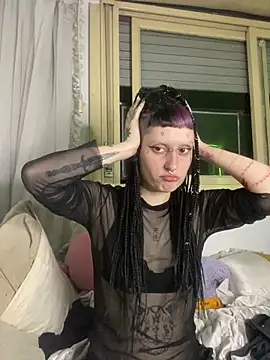 Snapshot of KititA12 chatting on 04/22/26, 11:39 KititA12 online show from 04/22/26, 11:39