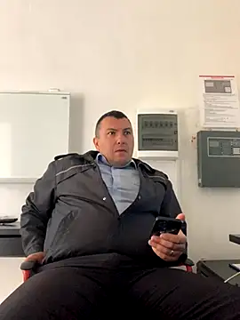 Mike8523 online show from 09/10/25, 06:02