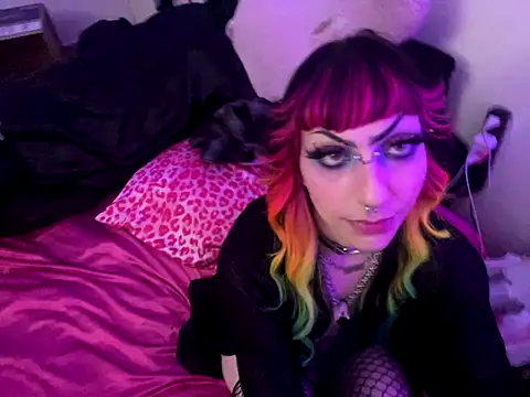 ChrryFoxx online show from 11/13/25, 08:57