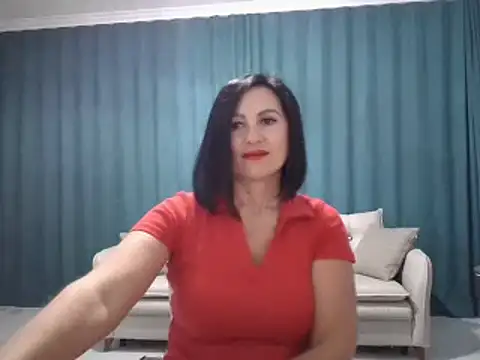 Snapshot of Rosa_Angie chatting on 03/03/25, 02:58 Rosa Angie online show from 03/03/25, 02:58