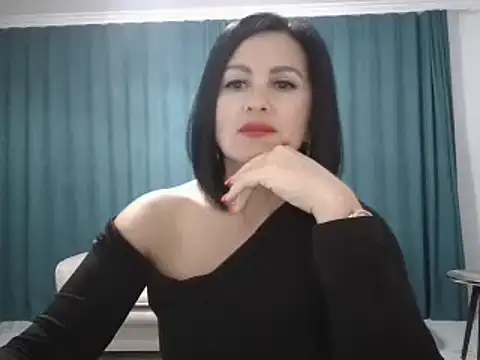 Snapshot of Rosa_Angie chatting on 03/12/25, 03:35 Rosa Angie online show from 03/12/25, 03:35