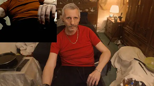 maxdaddy690 online show from 03/11/26, 12:05