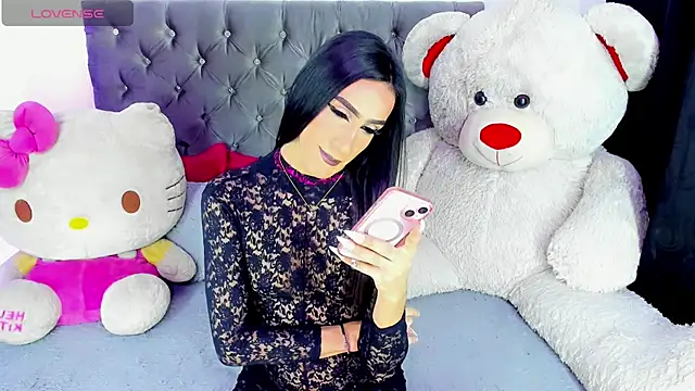 Snapshot of Julie_Lovelyx1 chatting on 03/10/26, 04:01 Julie Lovelyx1 online show from 03/10/26, 04:01