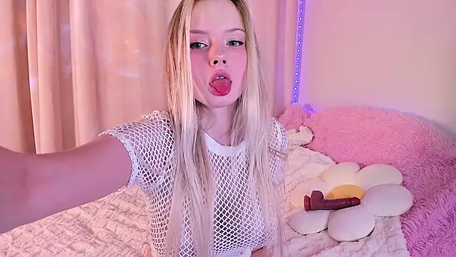 AngelicaaHeaven online show from 03/01/25, 03:27