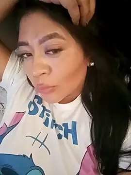 Sofiacortes1 online show from 10/17/25, 12:52