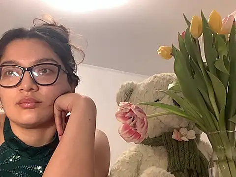 ZarifaRoot online show from 03/11/25, 03:26