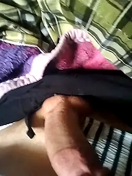 Snapshot of surfacespurt54 chatting on 03/01/25, 07:08 surfacespurt54 online show from 03/01/25, 07:08