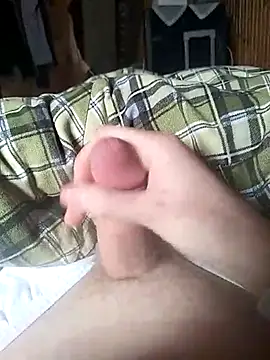 Snapshot of surfacespurt54 chatting on 03/08/25, 07:38 surfacespurt54 online show from 03/08/25, 07:38