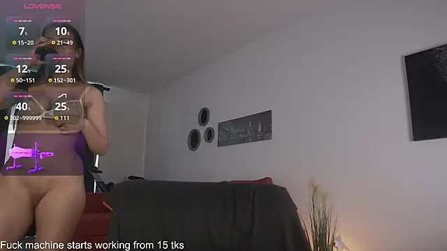 Jessi Q online show from 04/05/26, 05:26