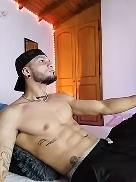 morenosiam online show from 11/29/25, 04:15