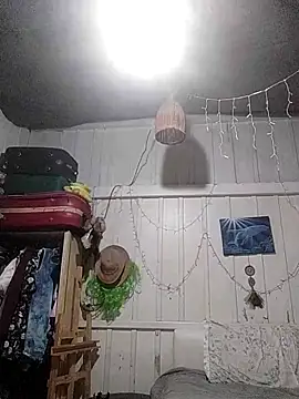 Fellyna online show from 09/18/25, 03:03